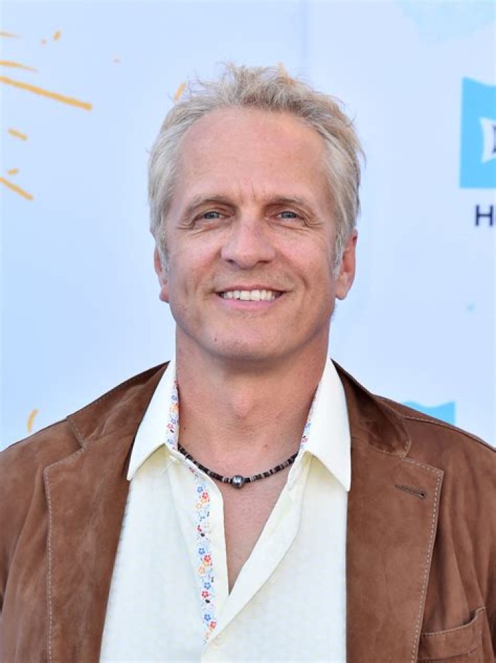 Patrick Fabian Net Worth: A Deep Dive into the Star's Earnings and Career
