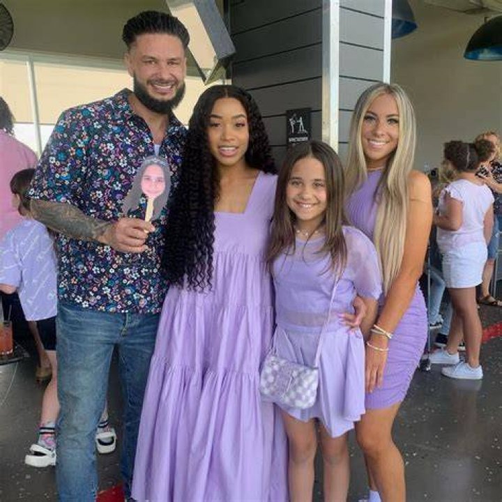 Pauly D and Nikki Pregnancy: A Journey to Parenthood