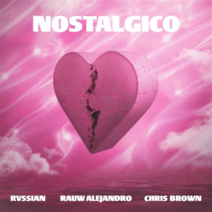Pens&aacute;ndote Rauw Alejandro Lyrics English: Full Breakdown and Meaning