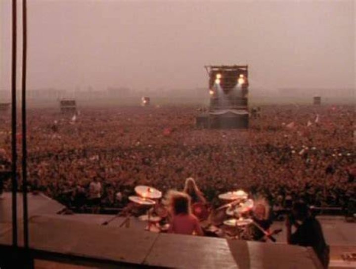 Phenomenal Metallica Performance: The Biggest Concert Ever