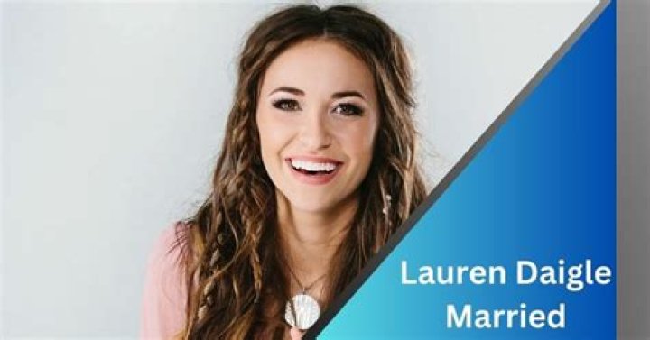 Popular Country Singer Lauren Daigle's Relationship Status and Boyfriend