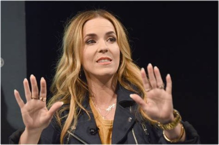 Rachel Hollis Net Worth: A Deep Dive into Her Wealth and Success