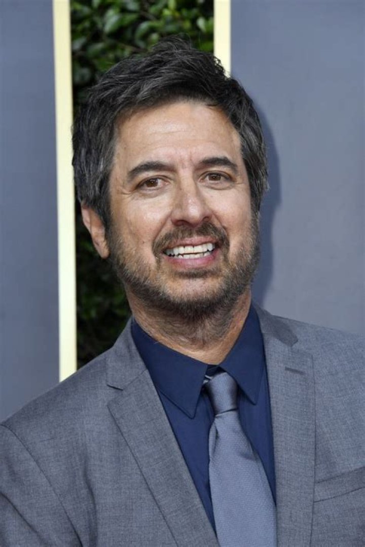 Ray Romano: The Comedian Who Captured Hearts with Humor and Authenticity