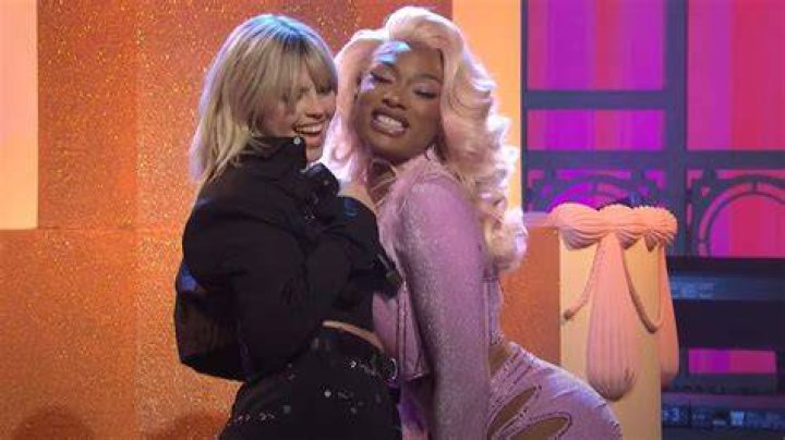 Renee Rapp: Rising Star of SNL