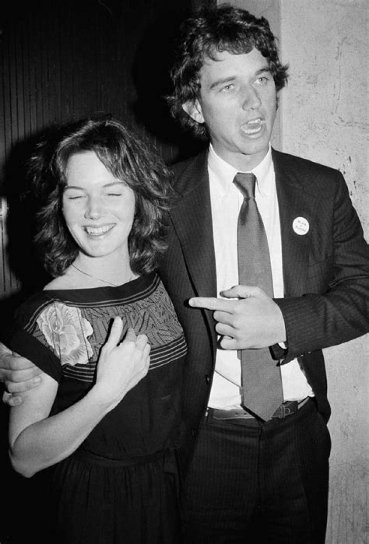 Robert Kennedy Jr: A Comprehensive Insight into His Life and Legacy