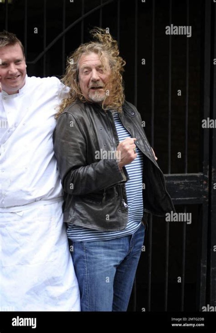 Robert Plant Biography: The Legendary Led Zeppelin Frontman