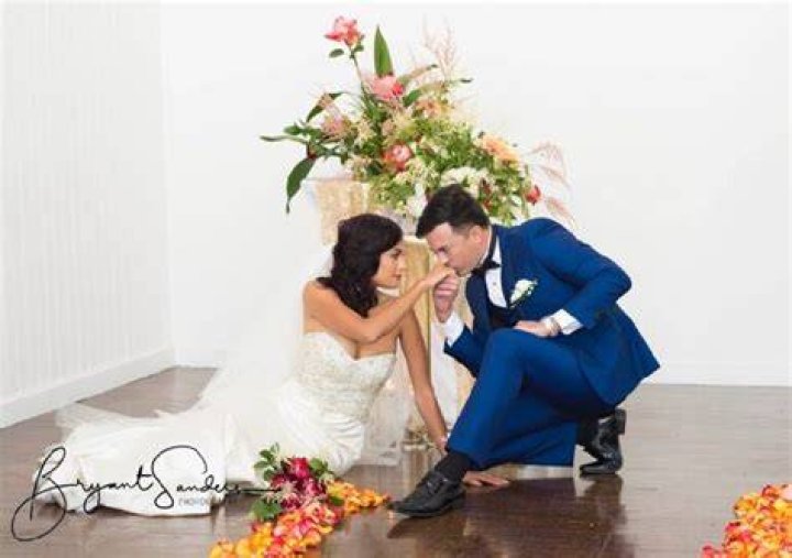 Sarah Huckabee Sanders Wedding Post: A Celebration of Love and Family