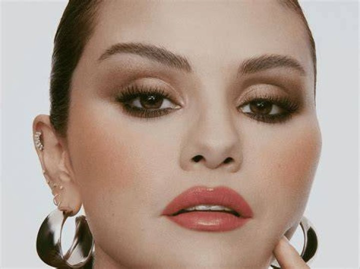 Selena Gomez Naked: A Deep Dive into Her Empowering Journey