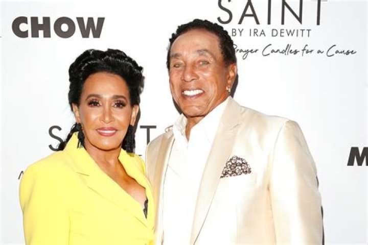 Smokey Robinson Net Worth: A Deep Dive into the Legendary Artist's Wealth
