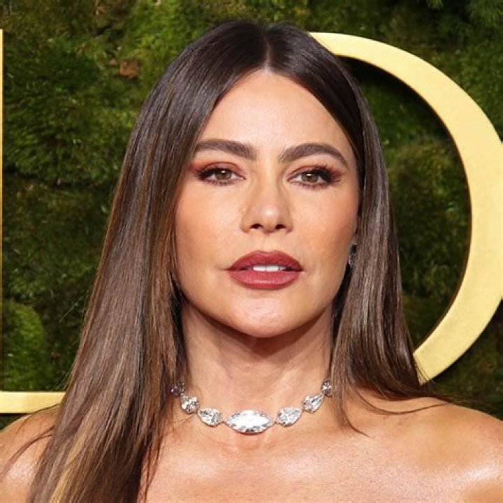 Sofia Vergara Thong: A Deep Dive into the Fashion Icon's Style Choices