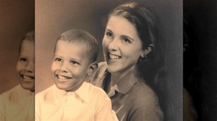Stanley Ann Dunham: A Comprehensive Look into the Life of Barack Obama's Mother