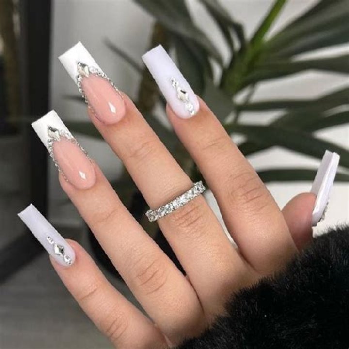 Tapered Square French Tip: The Ultimate Guide to Achieving the Perfect Look