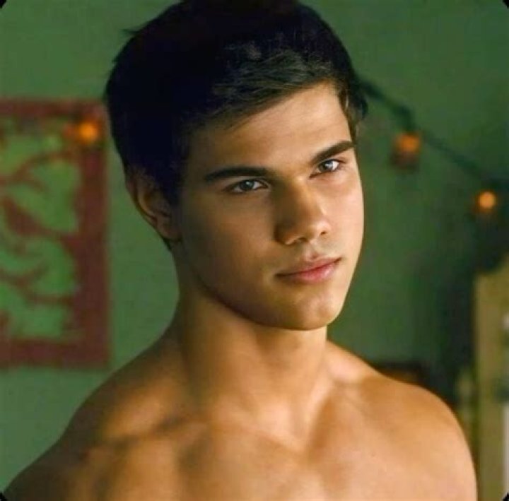Taylor Lautner: The Ultimate Guide to His 2024 Campaign