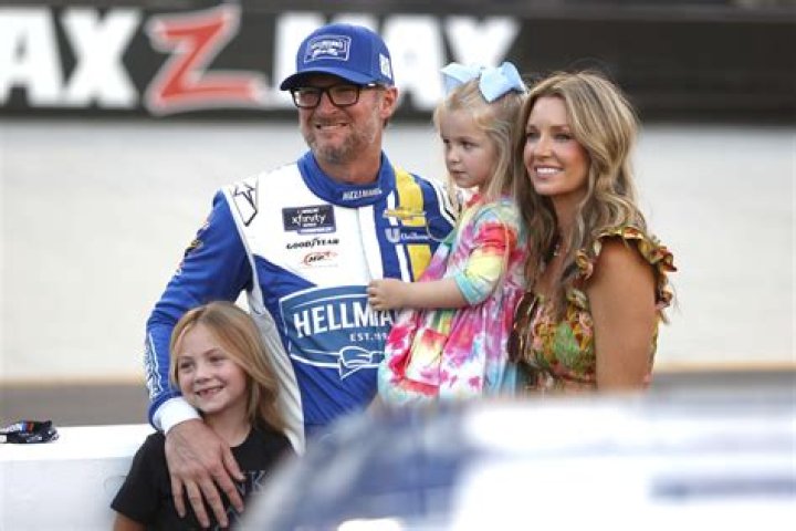 Taylor Nicole Earnhardt Net Worth: A Closer Look at Her Life and Achievements