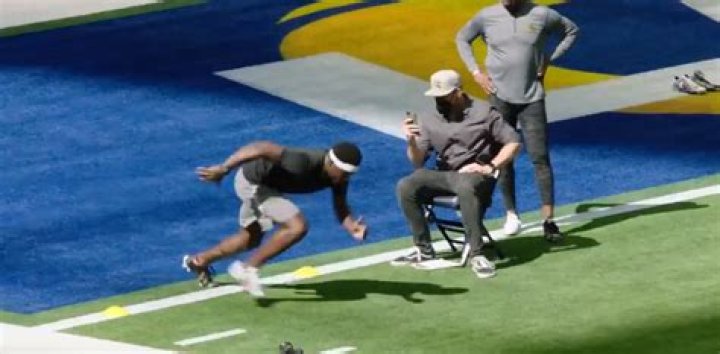 The Astonishing Speed: Michael Vick 40 Yard Dash Time