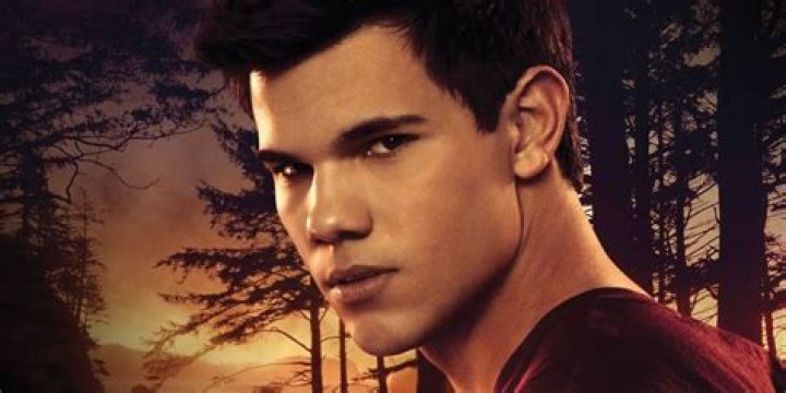 The Definitive Guide to the Actor Who Played Jacob in Twilight