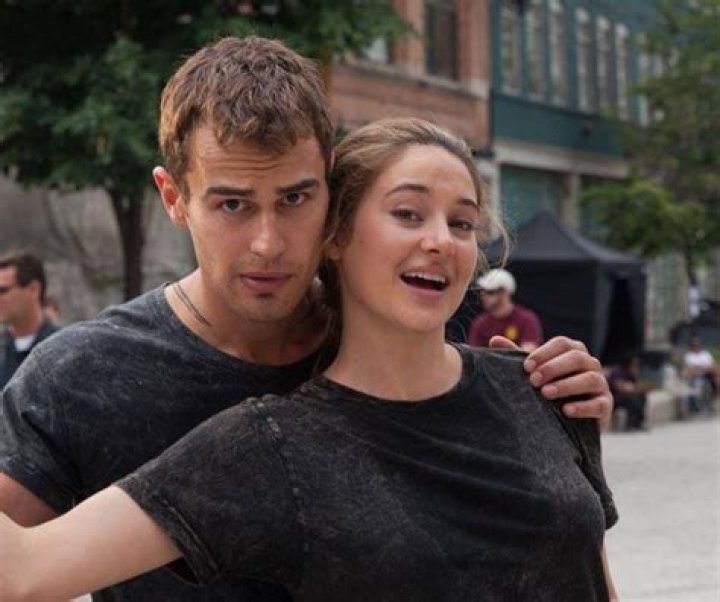 The Enchanting Duo: Shailene Woodley and Theo James Dominate the Screen