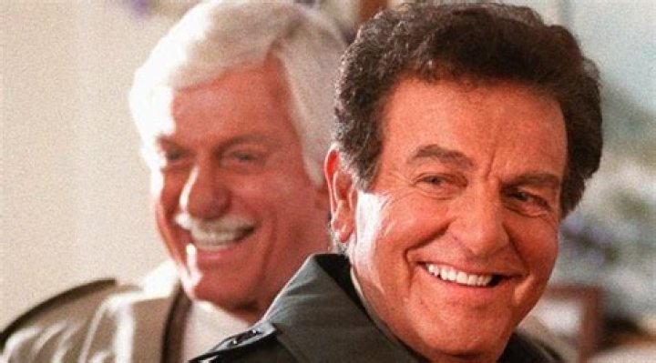 The Legendary Actor Mike Connors: From TV Icon to Hollywood Heavyweight