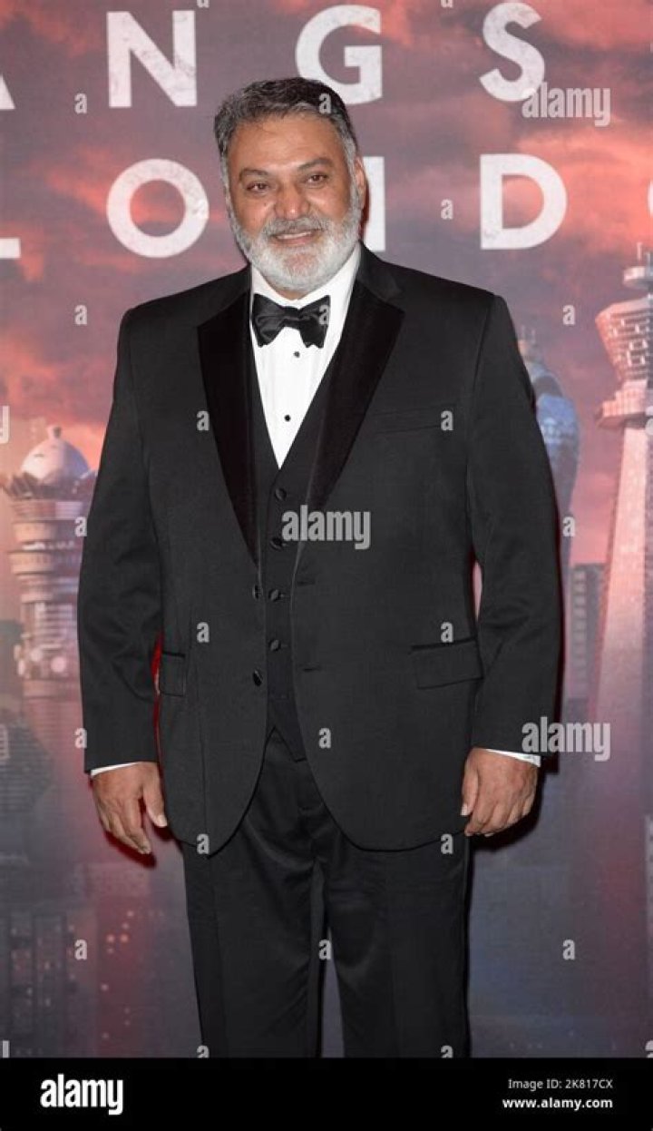 The Renowned Career of Asif Raza Mir: Versatile Actor and Director