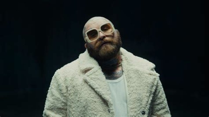 The Teddy Swims Controversy: Unraveling the Layers of a Musical Icon's Journey