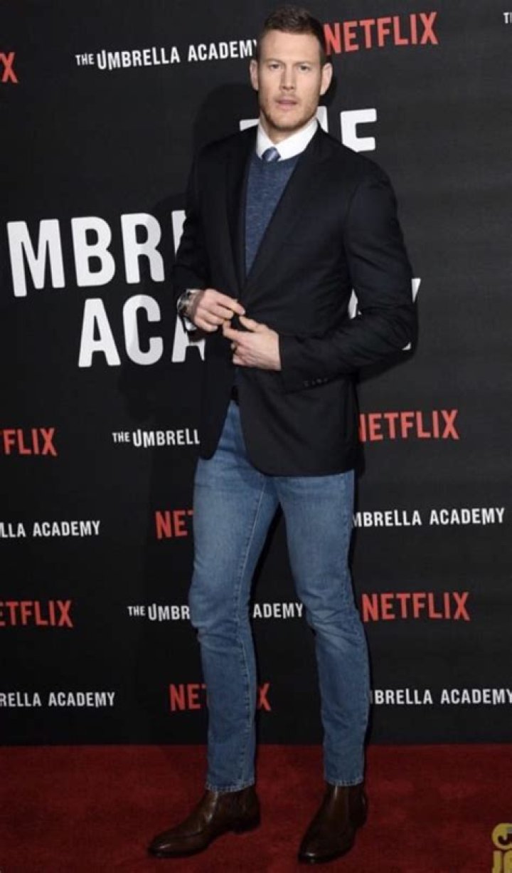 Tom Hopper Net Worth: Exploring the Wealth of the British Actor