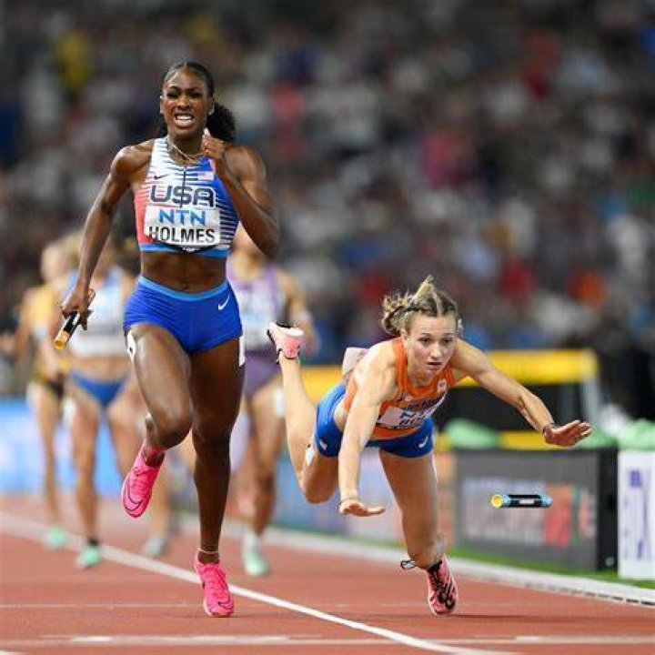 Track Runners: The Ultimate Guide to the World of Track and Field Athletes