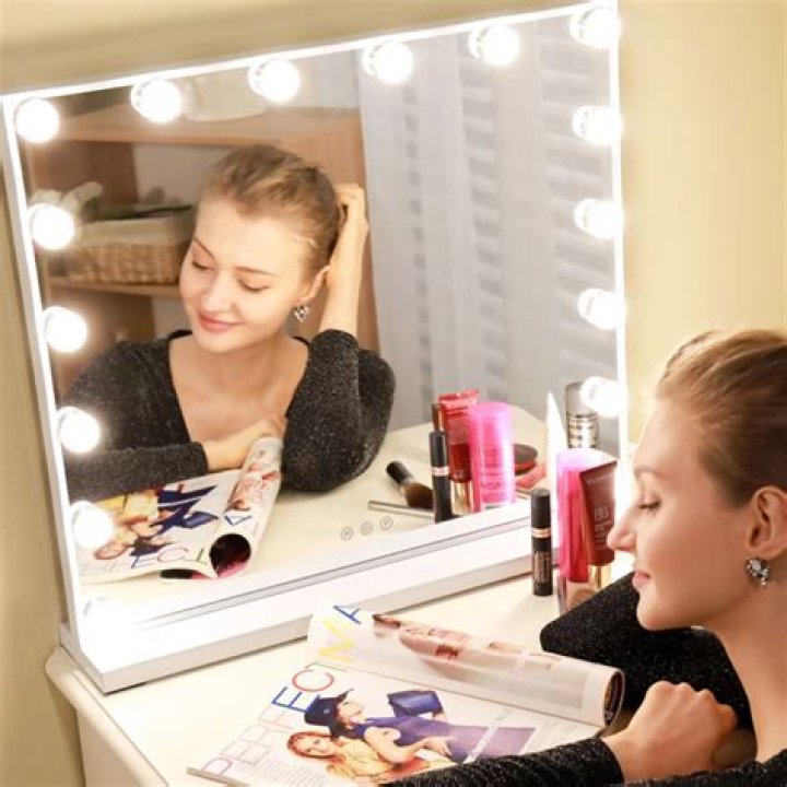Transform Your Beauty Routine: The Ultimate Guide to Makeup Mirrors with Lights and Magnification