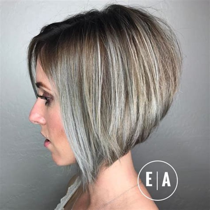 Transform Your Look: The Ultimate Guide to Short Cuts for Women