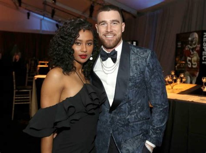 Travis Kelce's Wife: Unraveling the Romantic Life of the NFL Star