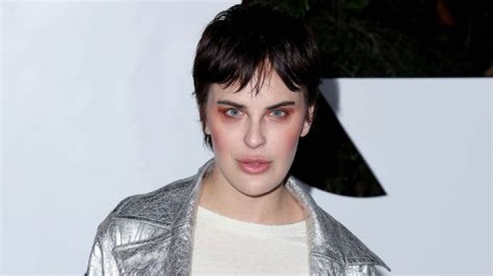 Unveiling the Financial Portfolio of Tallulah Willis: An In-Depth Look at Her Net Worth