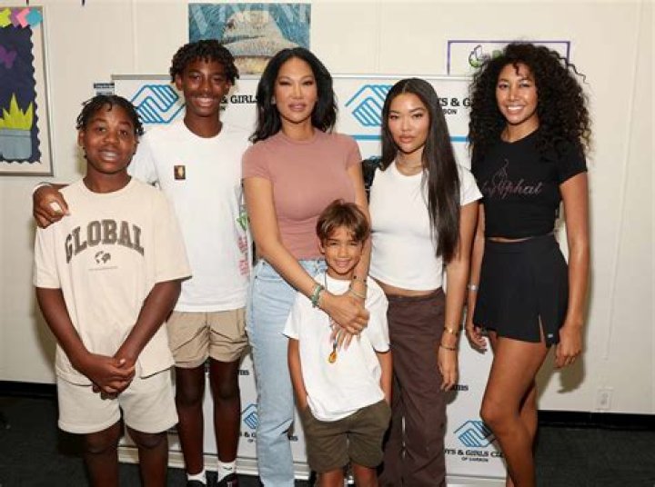 Unveiling the Lives of Kimora Lee Simmons and Kim Porter: A Tale of Resilience and Glamour