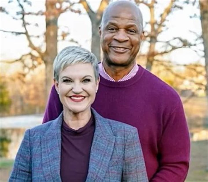 Unveiling the Net Worth of Darryl Strawberry: A Deep Dive into His Life and Finances