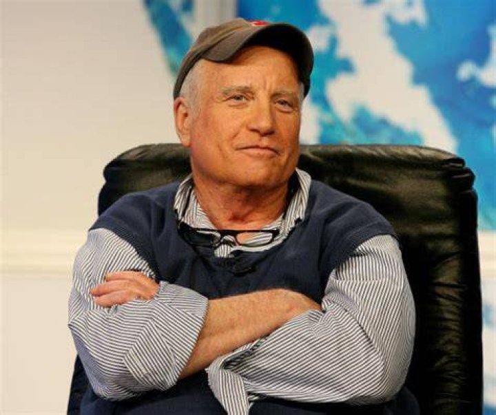 What Happened to Richard Dreyfuss Net Worth?