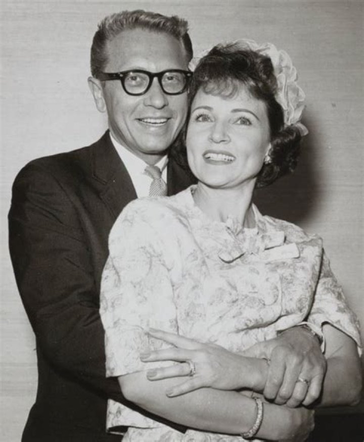 Who is Betty White Married To? A Deep Dive into Her Life and Relationships