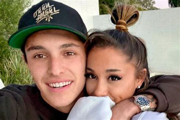 Why Did Ariana Leave Twitter? Exploring the Reasons Behind Her Departure
