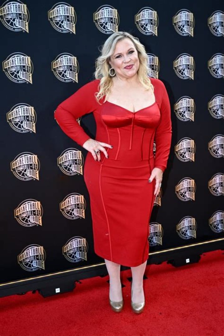 Why Is Holly Rowe in the Hall of Fame?