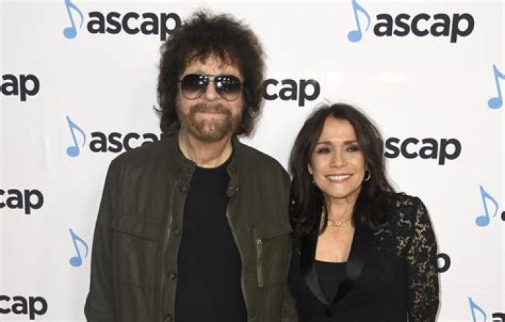 Wife of Jeff Lynne: A Deep Dive into the Life of the Music Legend's Partner
