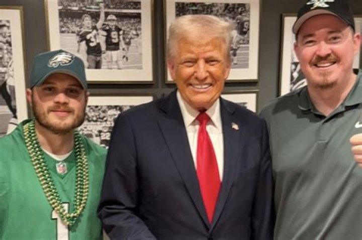 Zach Bryan and Donald Trump: A Deep Dive into Their Impact on American Culture
